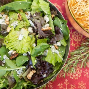 Mix de Folhas com Gorgonzola e Nozes